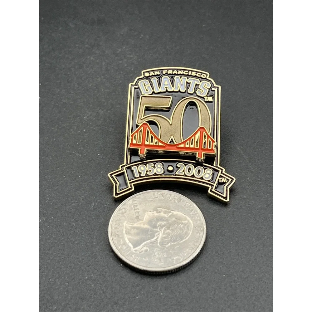 MLB Baseball San Francisco Giants‎ 50 Years Golden Gate Bridge Lapel Hat Pin